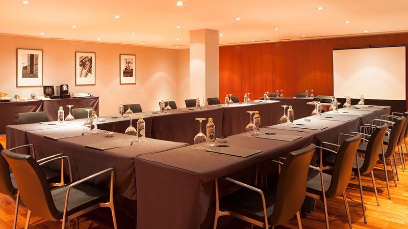 AC Hotel Malaga Palacio Meeting Room