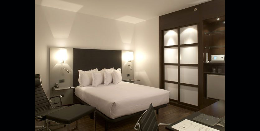 The AC Marriott Hotel Alicante Bedroom