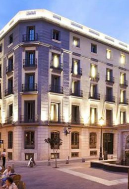 Radisson Blu Hotel Madrid Exterior