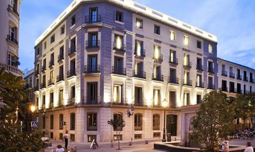 Radisson Blu Hotel Madrid Exterior