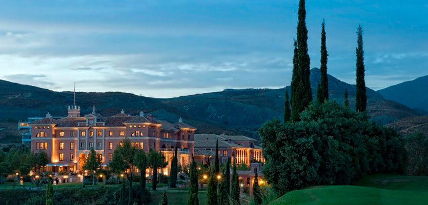 Anantara Villa Padierna Palace Front